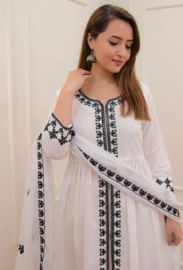 EMBROIDERY WORK KURTI SET